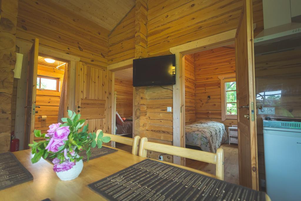 Arina Cottages Nasva Δωμάτιο φωτογραφία